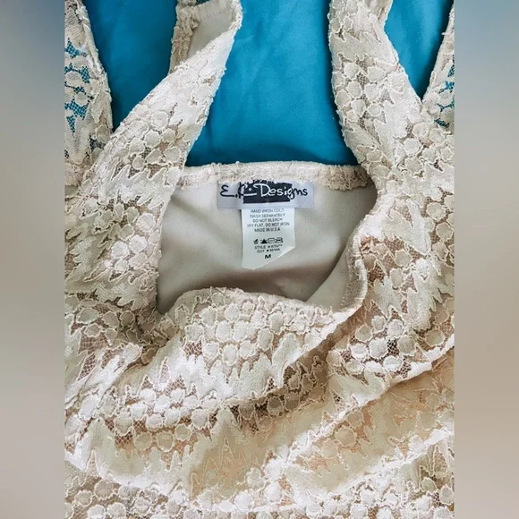 EUC E.C. Designs light gold/cream lace overlay top with metallic accents. - Picture 3 of 5